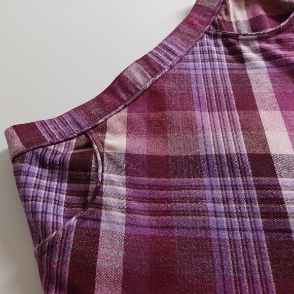 H&M Wool Blend Plaid Mini Skirt - Picture 3 of 13